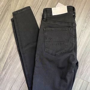 American Eagle High Waisted Jeans